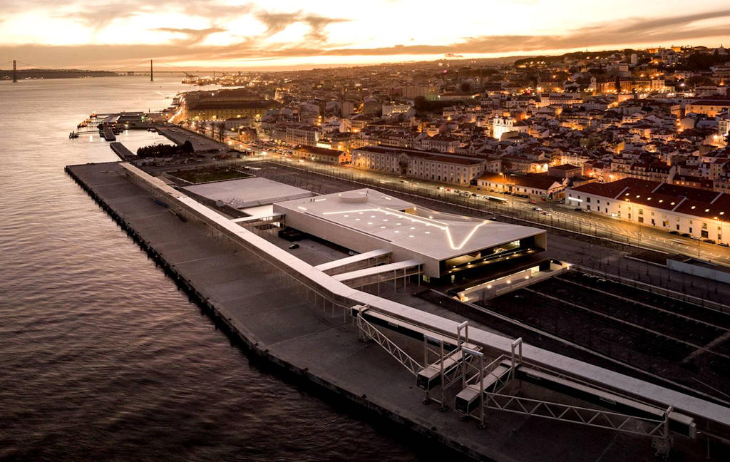 Step back in time to the grand opening of Lisbon's Santa Apolónia cruise terminal in 1997, a gateway to maritime adventures and a catalyst for the city's tourism growth.