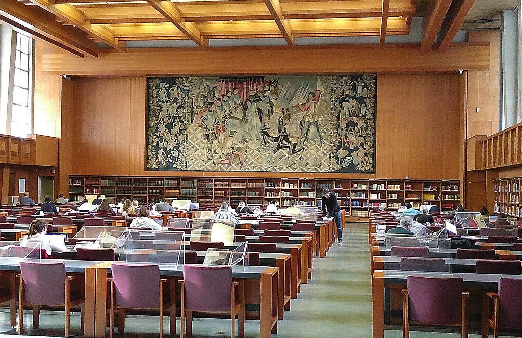 The Royal Public Library of the Court: Safeguarding Lisbon's bibliographic treasures and enriching cultural heritage for over two centuries.