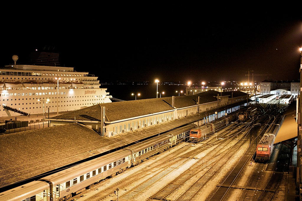 Uncover the fascinating history of Santa Apolónia Railway Station in Lisbon, a vital link connecting Europe, known for its iconic architecture and pivotal role in transportation.
