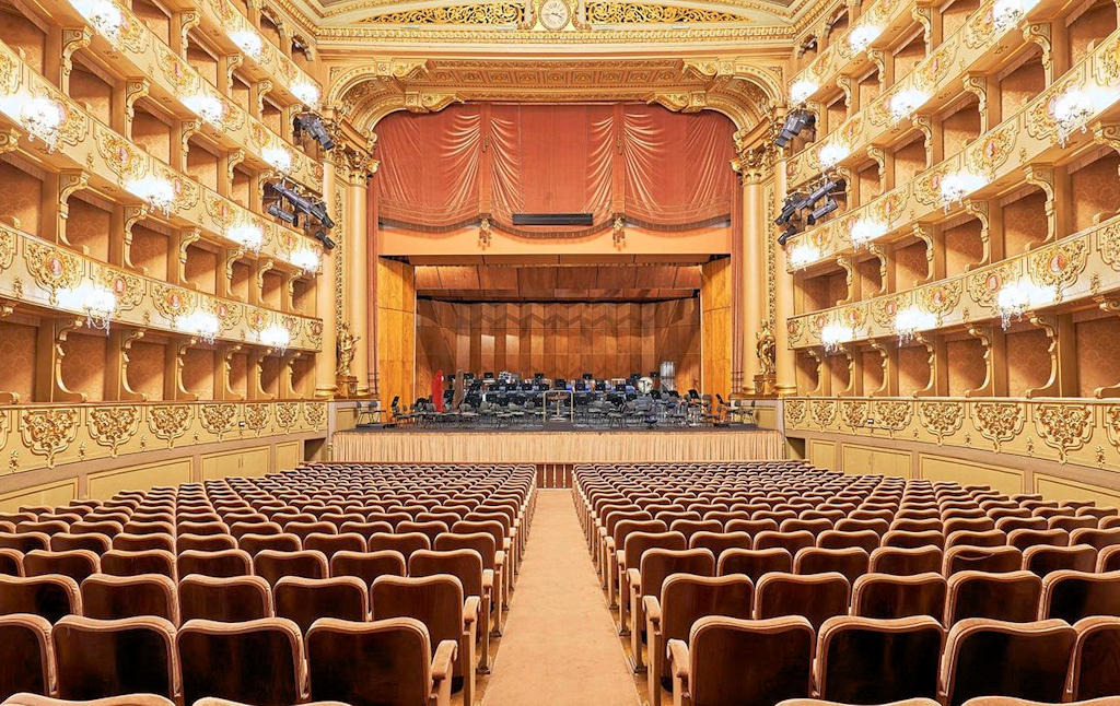 Immerse yourself in the opulent world of Teatro Nacional de São Carlos, Lisbon's premier opera house, a cultural gem steeped in history.