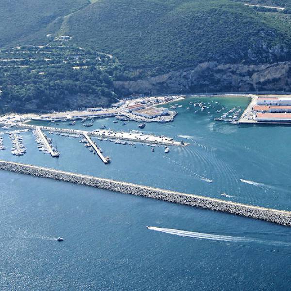 Sesimbra Marina (Marina de Sesimbra)