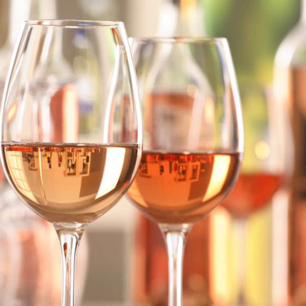 Rosé Vinho Verde: A Refreshing Portuguese Wine